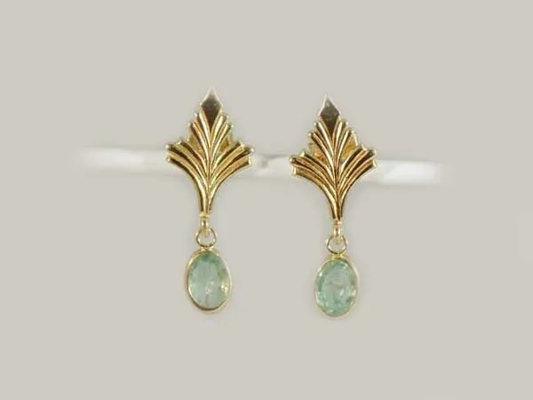 Gold Smaragd Ohrringe 1¼ Karat Antique 19thC Sibirischer Antike Sumer