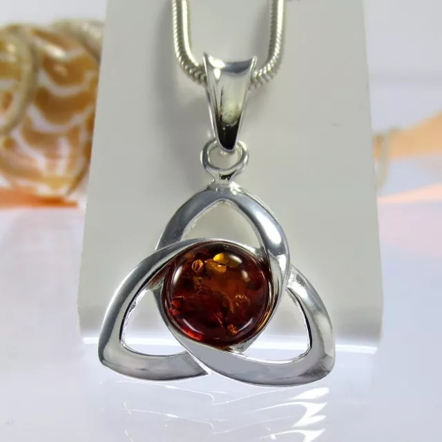 A433 Anhänger Triquetra Celtic 925 Silber Schmuck Natur Bernstein behandelt