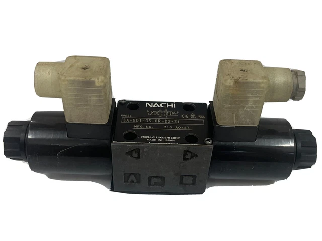 NACHI  SA-G01-C5-GR-D2-31  Hydraulic Directional Valve 24V DC