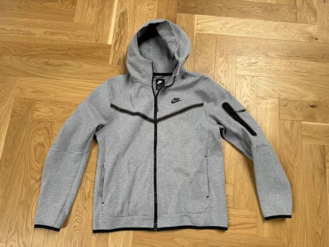 Nike Tech Fleece Größe M Hoodie Jacke Pullover Kapuze Grau Victory Grey Air Top