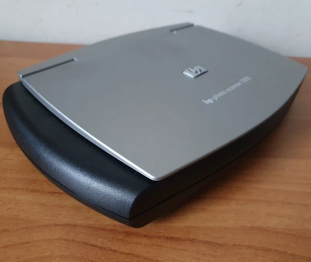 HP PHOTO SCANNER 1000 C9900A for 6x4 inch Photos, with Cable & CD