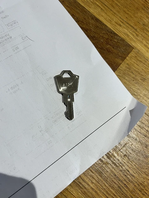 AOV WINDOW MASTER Smoke Vent Panel Spare Key For WSC 204 £2.99 ...