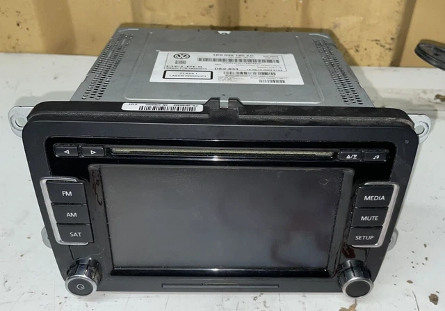 Volkswagen CC Passat Jetta Golf Touch Screen Radio CD MP3 1K0 035 180 AC DE2-633 Volkswagen CC Passat Jetta Golf Touch Screen Radio CD MP3 1K0 035 180 AC DE2-633