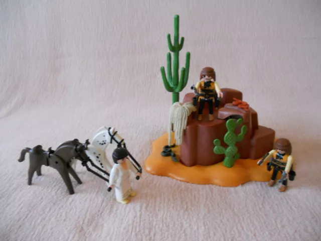 Playmobil Banditen mit Felsenlandschaft Western Überfall Western