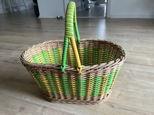 Vintage Retro Woven Wicker Yellow & Green Shopping Picnic Basket