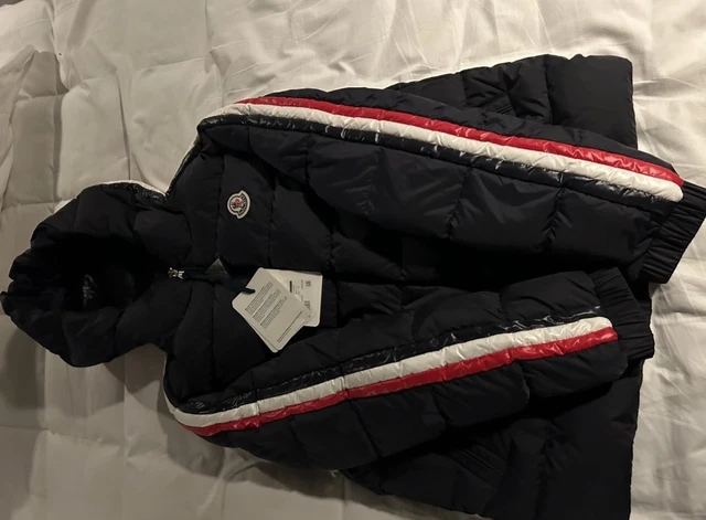 Moncler Chrale Puffer Jacket Kids Boys Girls Age 10 Years 100%Genuine .