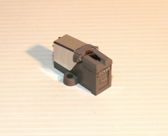 Cellule Et Porte-cellule Pioneer Pour Platine Vinyle PL-100X – Diamant à Remplacer (HS)