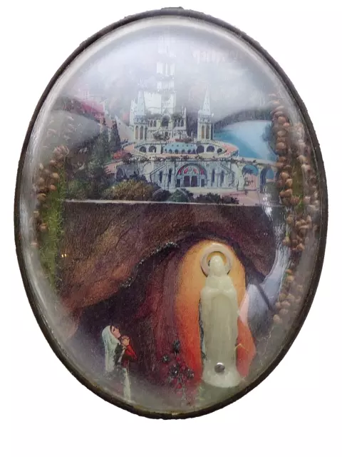 Ancien cadre médaillon-verre bombé-Notre Dame de Lourdes-début XX ème