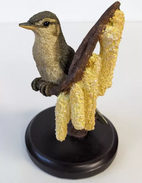 The Willow Warbler Figurine Country Bird Collection Sculpted A Pierce Qiseaux