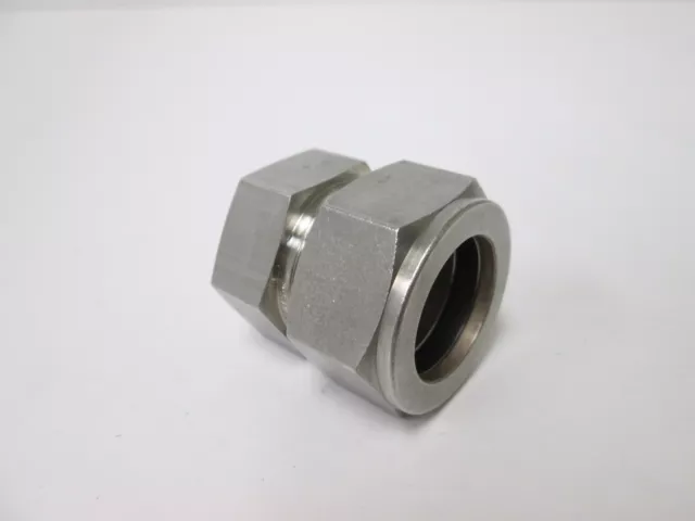 Swagelok Compression Plug Fitting, For 1" OD Tube, Material: 316 Stainless Steel