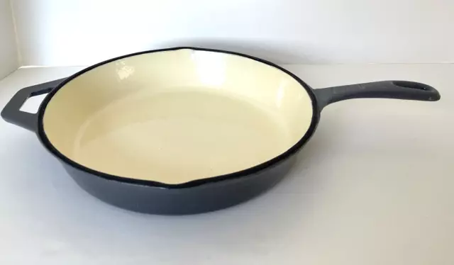 10"  Enamel Cast Iron Gray Outside/White Inside Skillet/Fry Pan 2 Handle~2 Spout