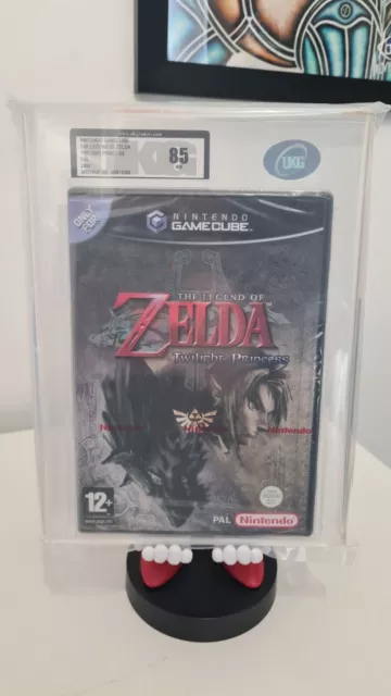 The Legend Of Zelda Ocarina Of Time 3D UKG 100 GEM GOLD Nintendo 3DS VGA  WATA