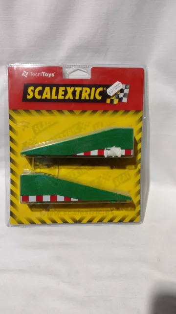 05r/a SCALEXTRIC ANALOGICO BORDES PIANOS ENTRADA SALIDA