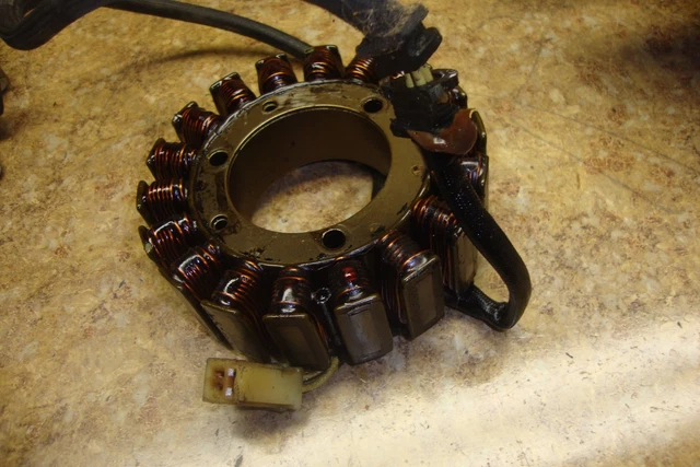 1998 Honda Schatten VT1100 VT 1100 Aero Motor Alternator Stator Magneto Erzeuger