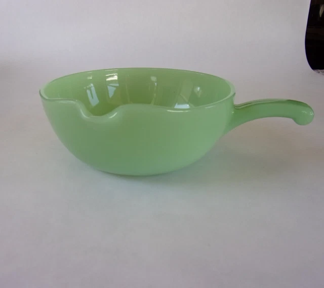 VINTAGE FIRE KING Jadite 1 Spout Skillet Bowl Jadeite 39.99 PicClick