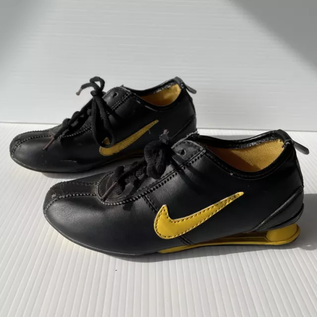 Nike Size US 3 Youth Football Soccer Boots Kids Boys Girls Black Yellow 3