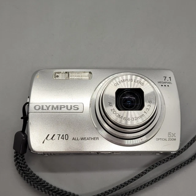 Olympus Mju 740 7,1 megapixel fotocamera digitale compatta argento testato 10