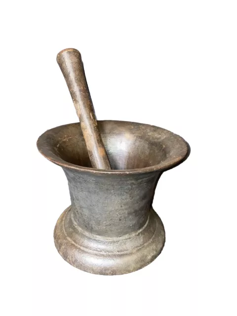 Antique Huge 19th Century Large 30 Pound Heavy Cast Iron Mortar & Pestle