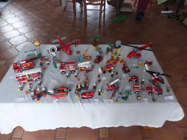 Lego : Très gros lot de 13 sets pompier complets sans notice