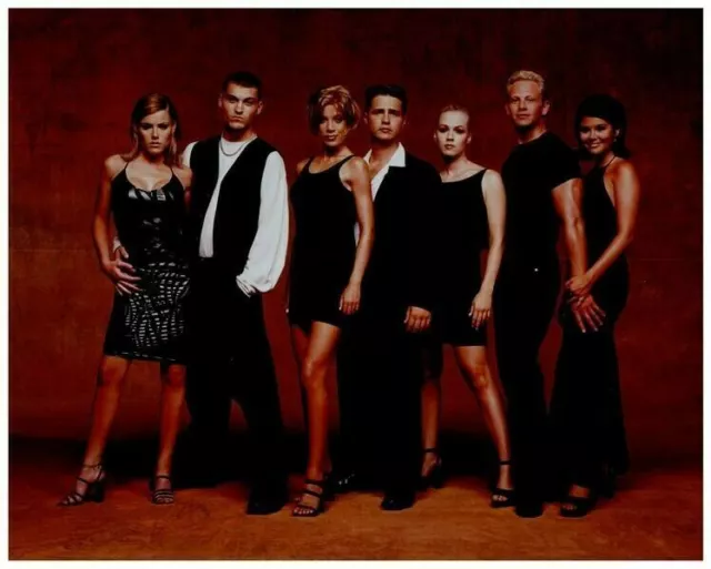 Beverly Hills 90210 Jennie Garth Tori Spelling Cast Portrait Vintage 8x10 Photo