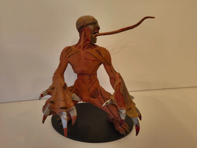 NECA RESIDENT EVIL Figura De Acción HUNK 10º Aniversario Original EUR