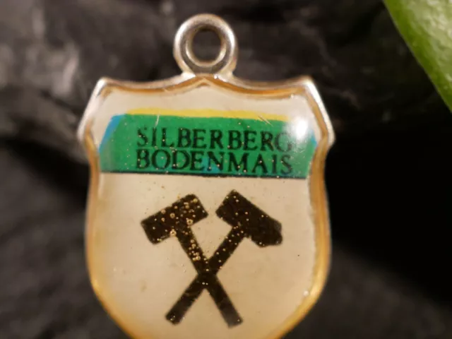 Silberfarbener Bettelarmband Anhänger Tracht Wappen Silberberg Bodenmais Bayern 3