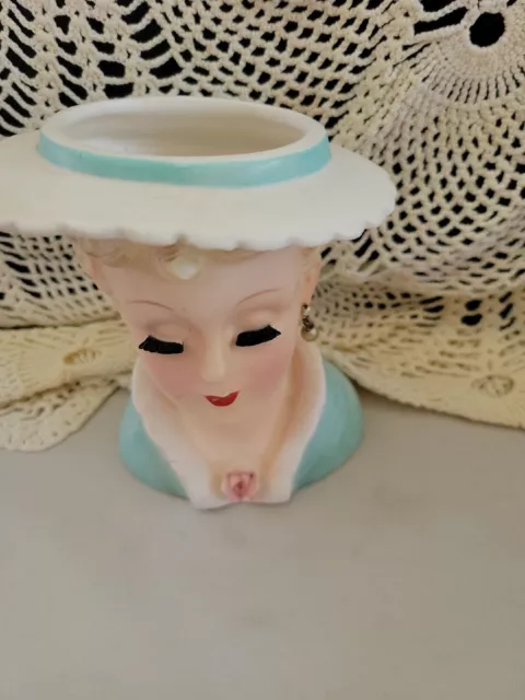 VINTAGE BLONDE LADY Head Vase W/ Pearl Collar And Earrings Ucagco