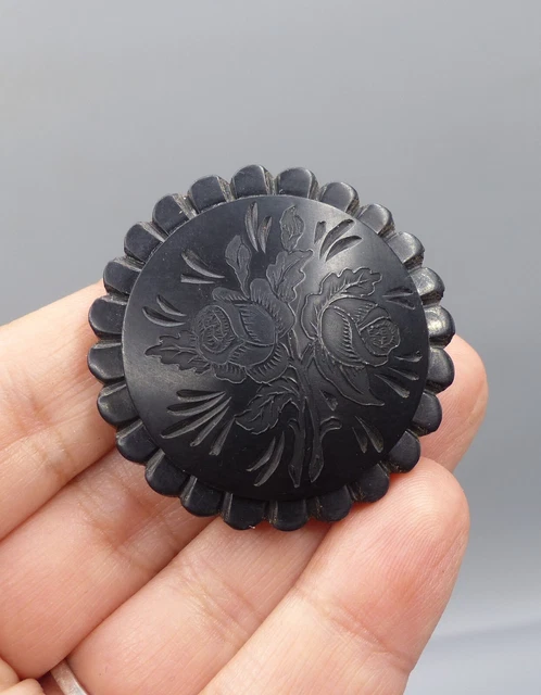 Broche De Deuil Ancienne En Bakélite Noire - Étoile Pavée De Jais Français - Argentée