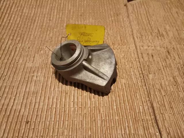 Deutz Fahr KH Heuwender Verriegelungsstück Achse 06581523