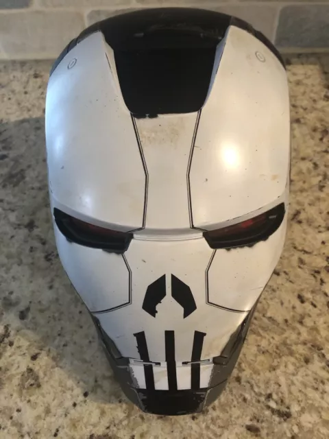 Marvel Legends Series Gamerverse The Punisher Electronic Helmet INCOMPLETE