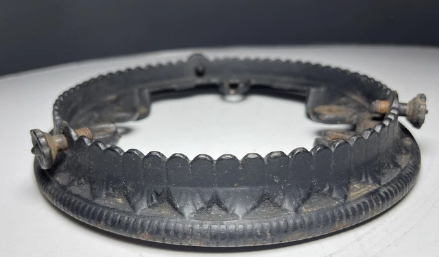 Antique Iron Horse Hanging Lamp Part Cast Iron Oil Kerosene Shade Fitter Crown