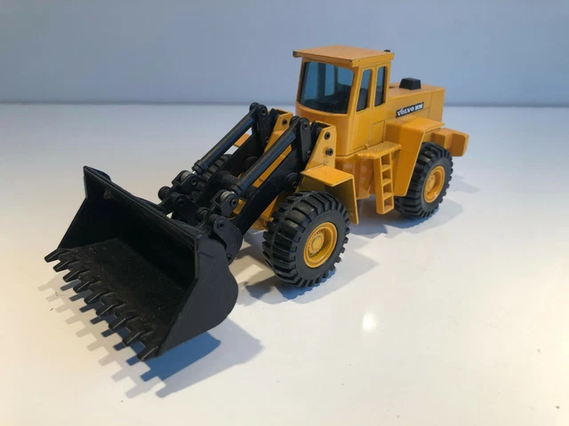 Joal compact 241 Volvo BM L160 compacteur 1/50
