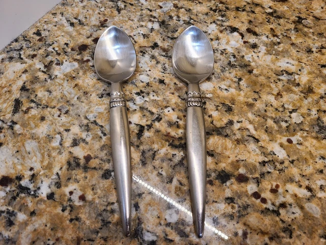 2 Place Oval Soup Spoon Harlequin Sasaki Lisa Jenks 18/8 Satin Japan 8" Lot X2 2 Place Oval Soup Spoon Harlequin Sasaki Lisa Jenks 18/8 Satin Japan 8" Lot X2