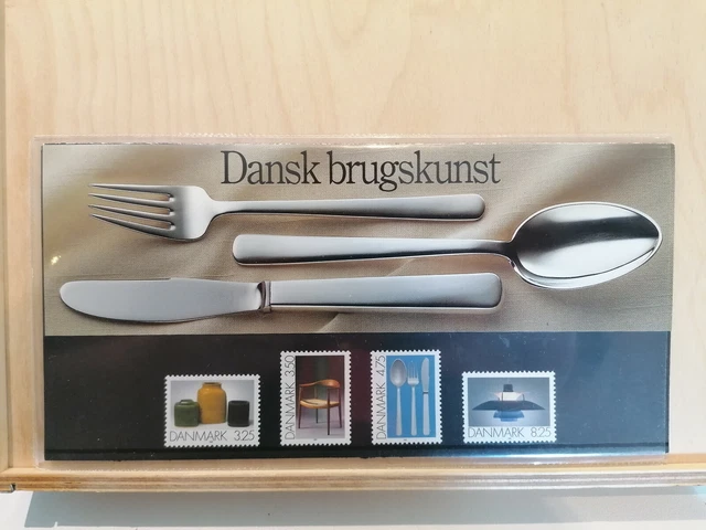 SM: Denmark stamp MNH souvenir folder - Danish Handicrafts - 1991