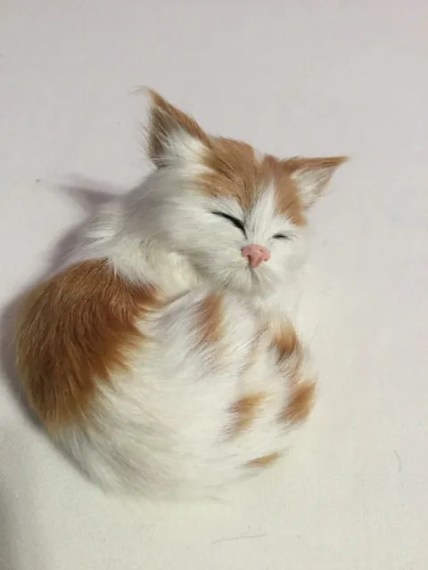 Orange White Sleeping Cat Kitten Fur Figurine JJ