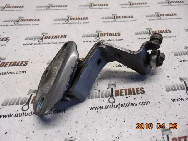 Toyota Previa Rear Right Door hinge used 2005 RHD