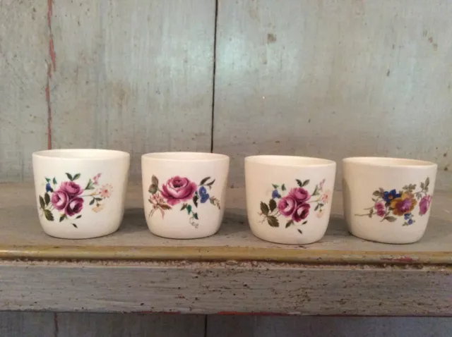 Vintage Axe Vale Devon Torquay Torbay Pottery Floral Egg Cups X 4 Vgc