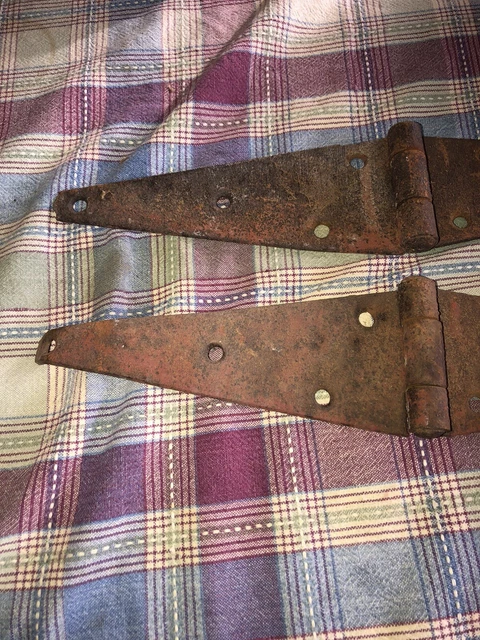 Vtg Lot Of 2 Barn Strap Hinges Farmhouse Gate Rustic Decor See Below 7