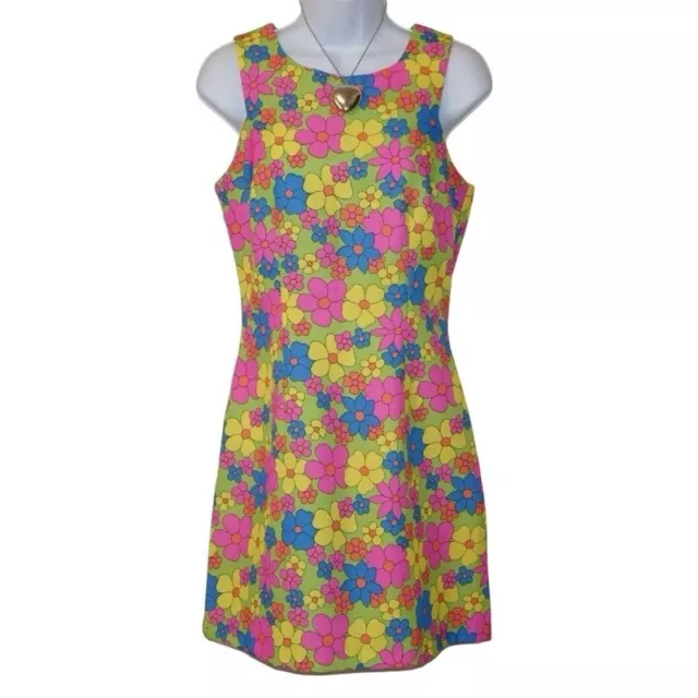 Mod 60s 70s Twiggy Bright Flowers Retro Barbie RARE Psychedelic Shift Mini Dress