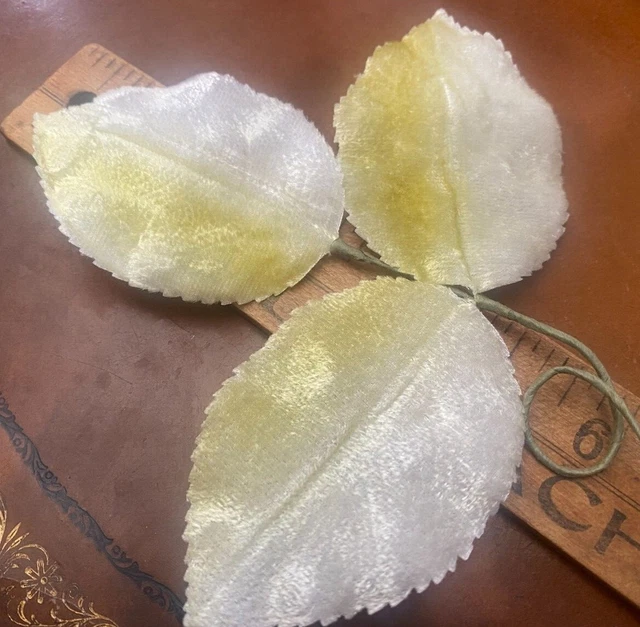 vintage millinery 1940s velvet leaves yellow white 1 tri leaf spray Japan