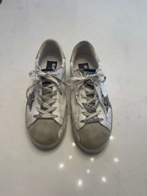 Golden Goose Low Top size 38