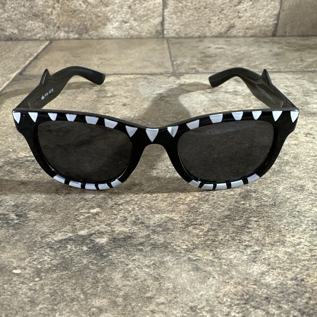 SolarX Kids Sunglasses Shark Tooth Fins Unisex 138mm UV400 Protection