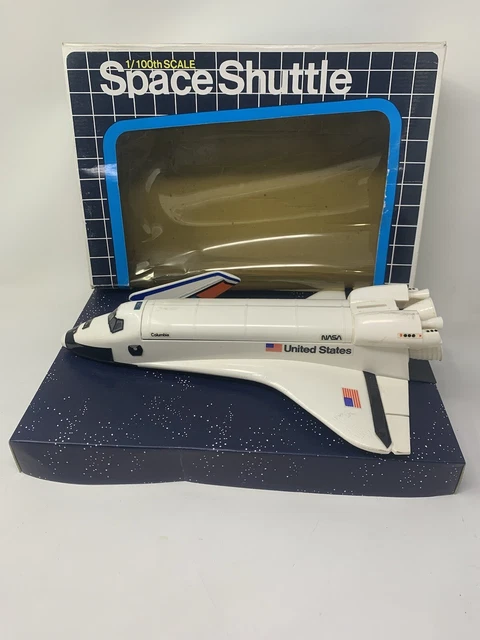 Hong Da NASA Space Shuttle Columbia 1/100 Cargo Bay Open Animated Lights HD-8206