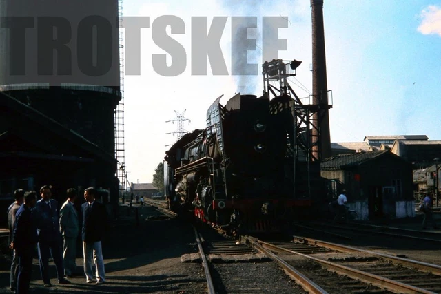 35mm Slide CR China Chinese Railways Steam Loco QJ 1735 1990 Original