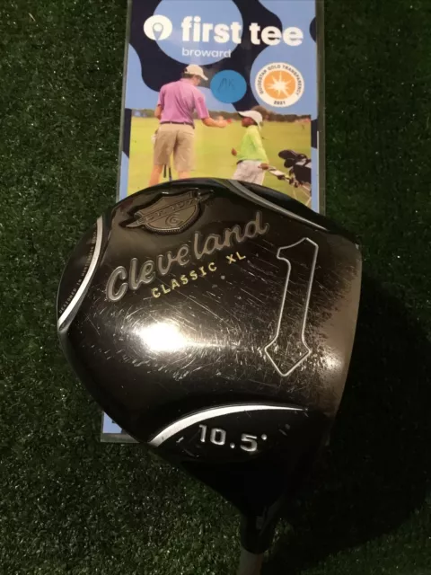 Cleveland Classic XL 285 10.5* Driver Regular Graphite Shaft