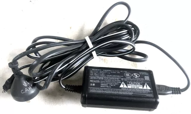 Genuine Sony AC-L15A AC / DC Power Adaptor Charger 8.4V / 1.7A