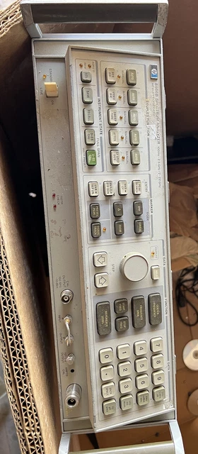 HP Hewlett-Packard 8566B Spectrum Analyzer 100Hz-2.5 GHz UNTESTED (AS/IS)