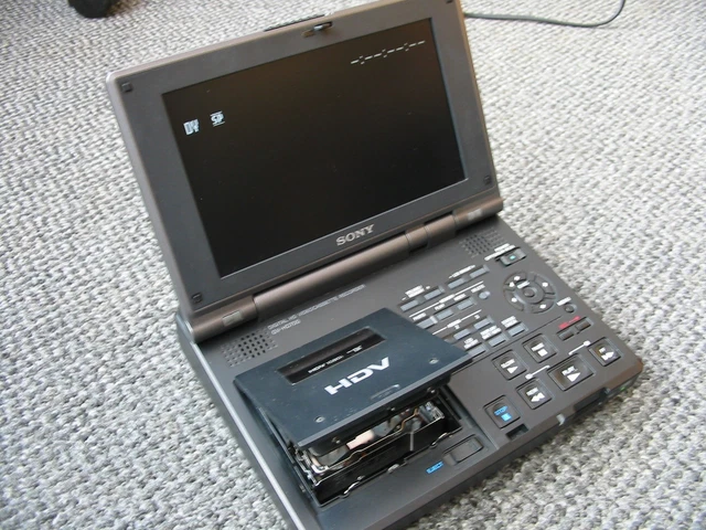 SONY GV-HD700E HD/DV clamshell HDV 1080i Digital Video Recorder