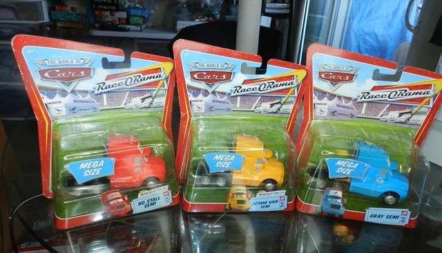 Disney Pixar Cars The World of Cars Race O Rama No Stall-Octane- Gray  MEGA SIZE