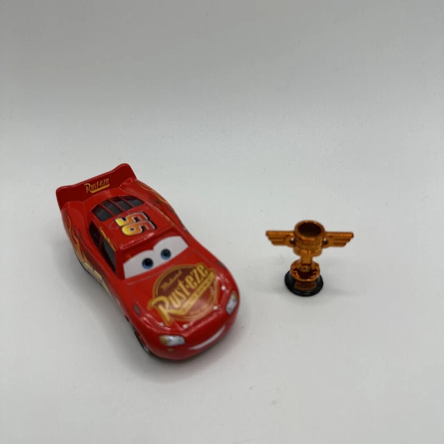 DISNEY PIXAR CARS 3 Lightning McQueen With Piston Cup Diecast 1:55 ...